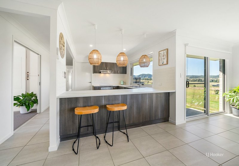 Photo - 23 Caballo Way, Winya QLD 4515 - Image 3