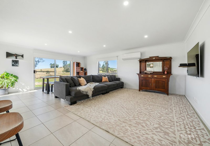 Photo - 23 Caballo Way, Winya QLD 4515 - Image 5