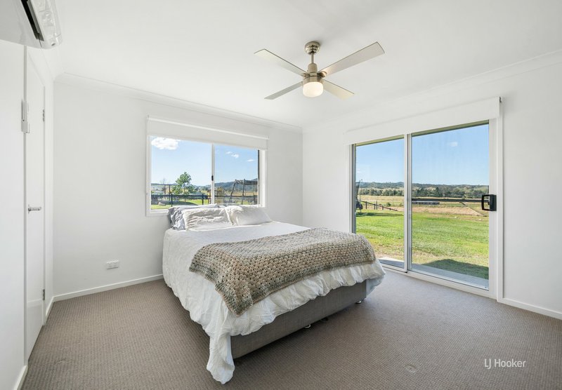 Photo - 23 Caballo Way, Winya QLD 4515 - Image 8