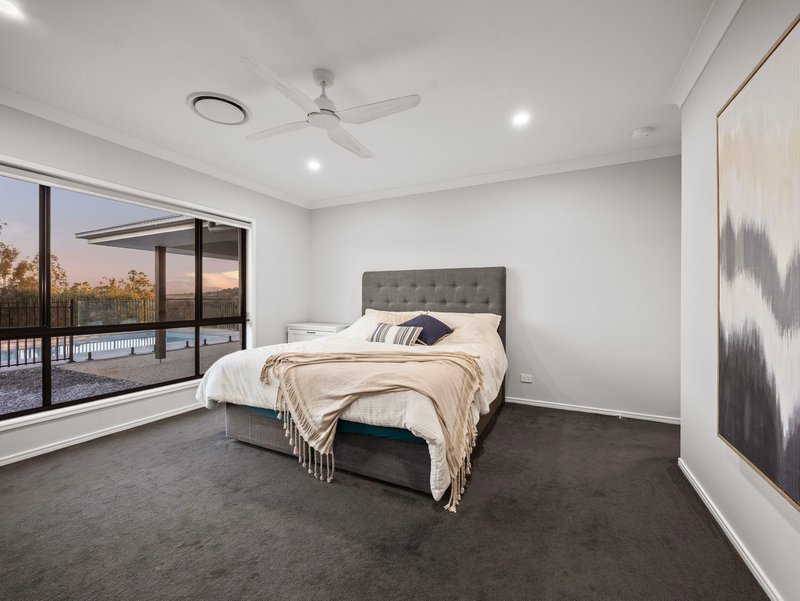 Photo - 23 Caffery Drive, Haigslea QLD 4306 - Image 9