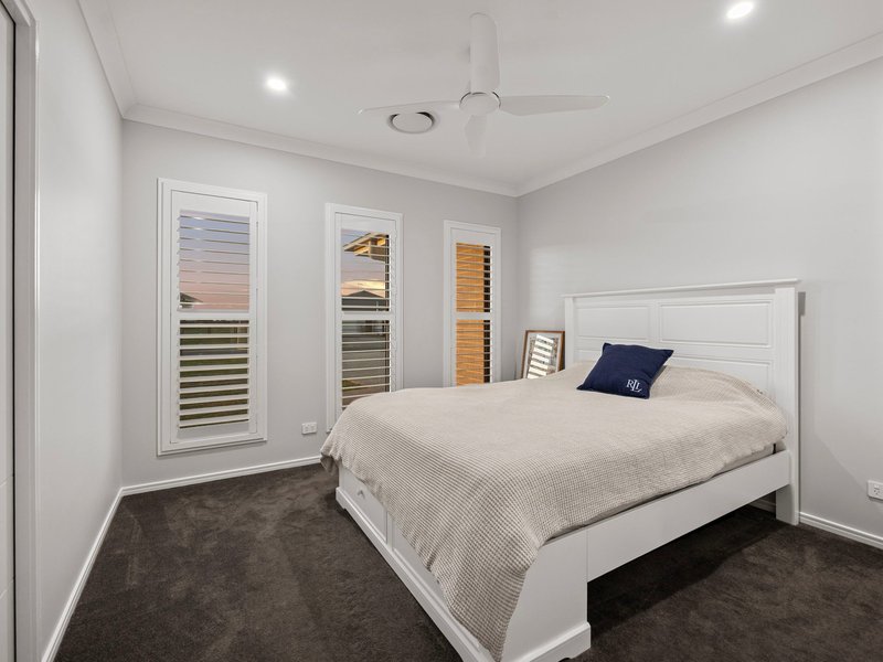 Photo - 23 Caffery Drive, Haigslea QLD 4306 - Image 11