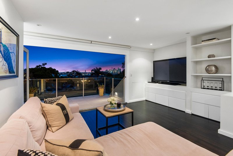 Photo - 23 Calypso Avenue, Mosman NSW 2088 - Image 6