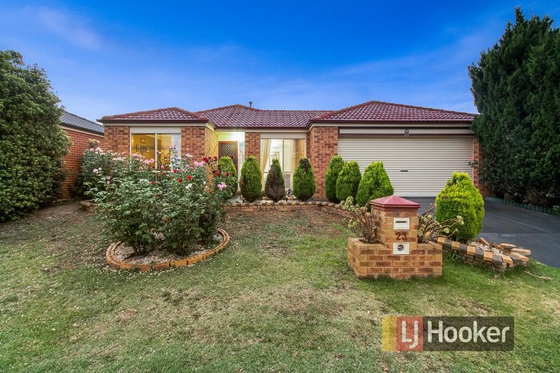 23 Camberwell Drive, Narre Warren VIC 3805