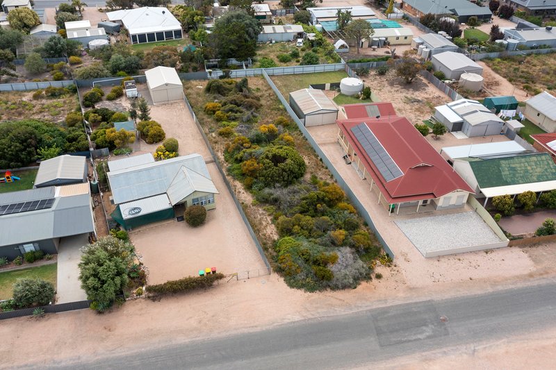 Photo - 23 Cambridge Street, Moonta Bay SA 5558 - Image 14