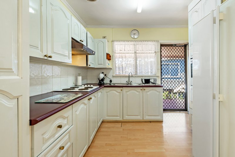 Photo - 23 Camelia Avenue, Everton Hills QLD 4053 - Image 7