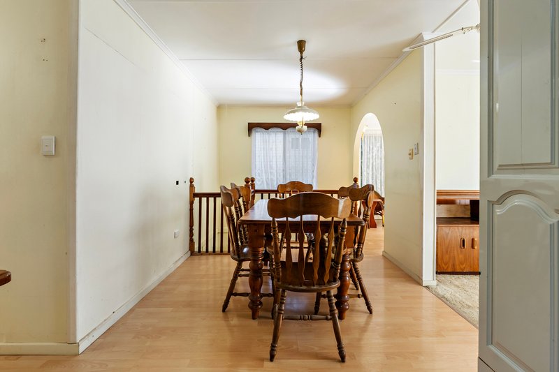 Photo - 23 Camelia Avenue, Everton Hills QLD 4053 - Image 9