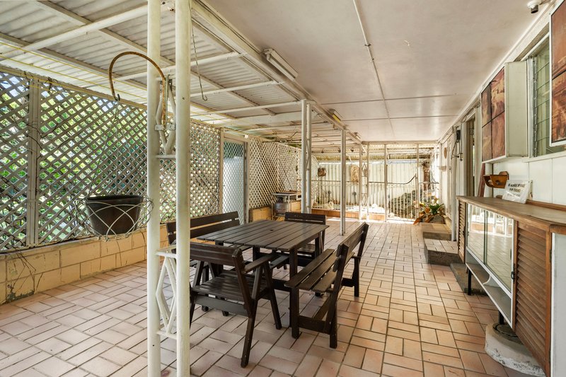 Photo - 23 Camelia Avenue, Everton Hills QLD 4053 - Image 21