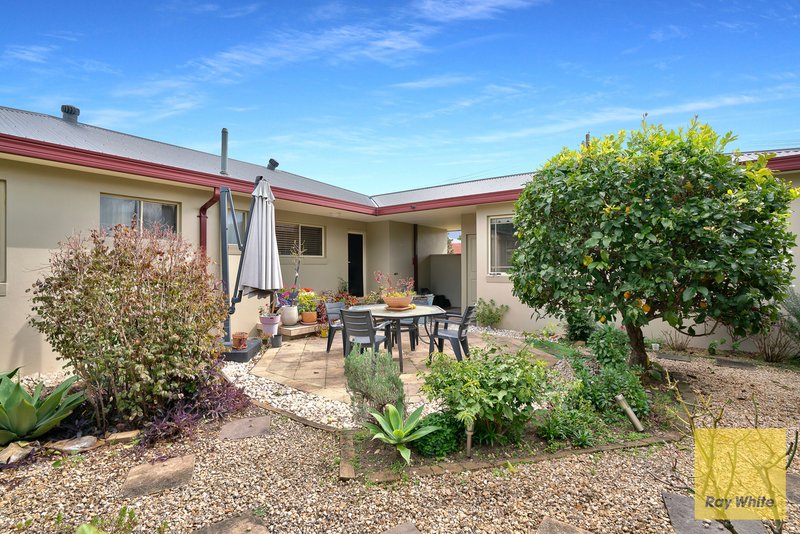 Photo - 23 Camellia Circle, Woy Woy NSW 2256 - Image 10