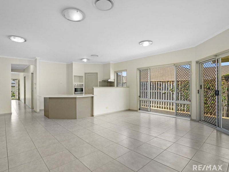 Photo - 23 Campelles Avenue, Varsity Lakes QLD 4227 - Image 2