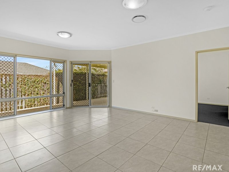 Photo - 23 Campelles Avenue, Varsity Lakes QLD 4227 - Image 4