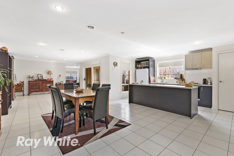 Photo - 23 Canopus Crescent, Lara VIC 3212 - Image 3