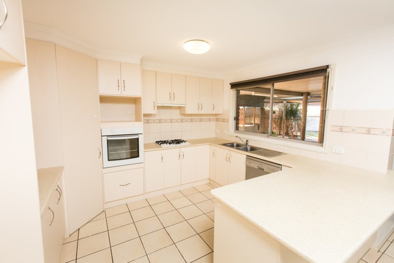 Photo - 23 Canterbury Drive, Mildura VIC 3500 - Image 2