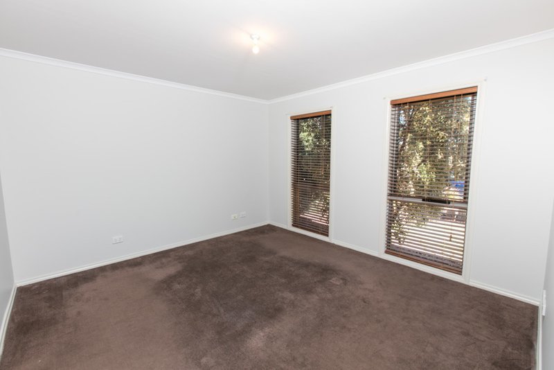 Photo - 23 Canterbury Drive, Mildura VIC 3500 - Image 6