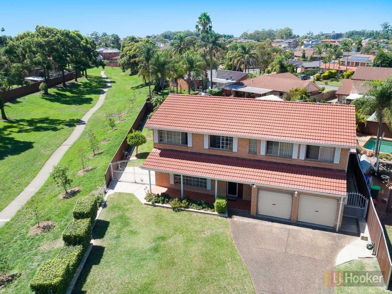 Photo - 23 Carbine Close, Casula NSW 2170 - Image 12