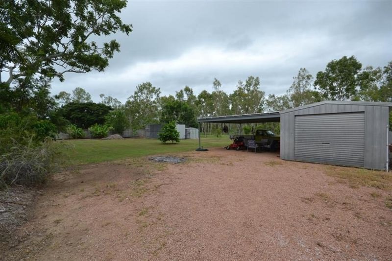 Photo - 23 Carbine Court, Kelso QLD 4815 - Image 12