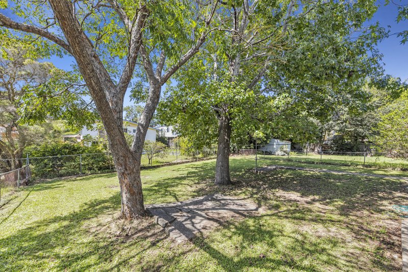 Photo - 23 Carissa Street, Arana Hills QLD 4054 - Image 17