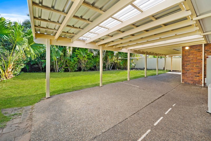 Photo - 23 Carlyon Street, Mount Warren Park QLD 4207 - Image 9
