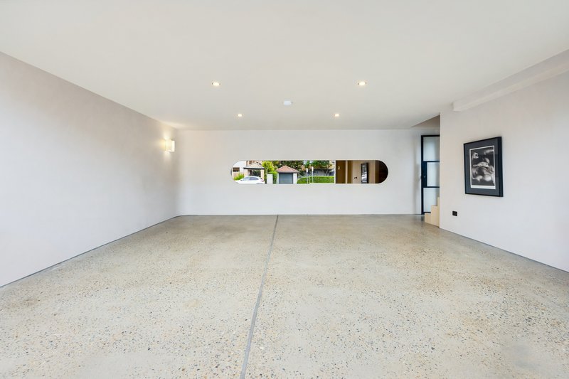 Photo - 23 Carr Street, Coogee NSW 2034 - Image 17