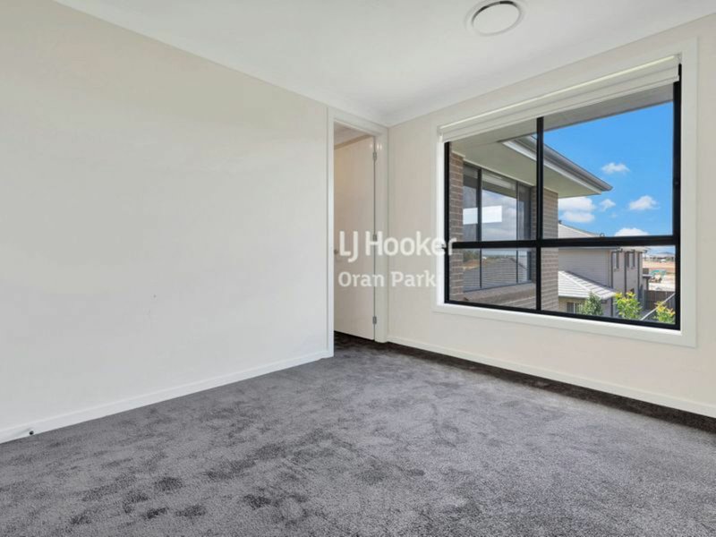 Photo - 23 Carroll Street, Oran Park NSW 2570 - Image 6