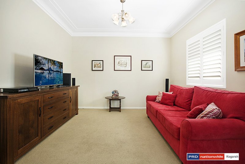 Photo - 23 Carwar Avenue, Carss Park NSW 2221 - Image 5