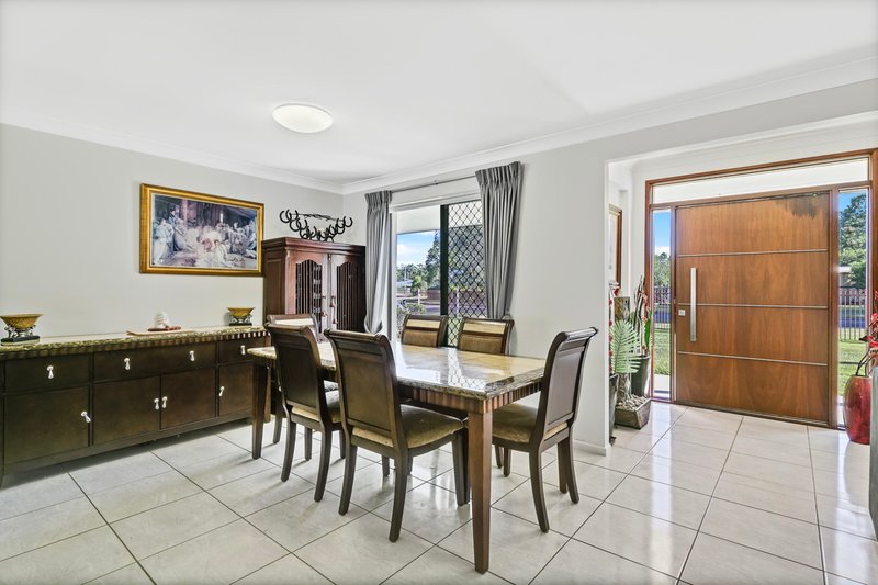 Photo - 23 Casuarina Drive, Little Mountain QLD 4551 - Image 5