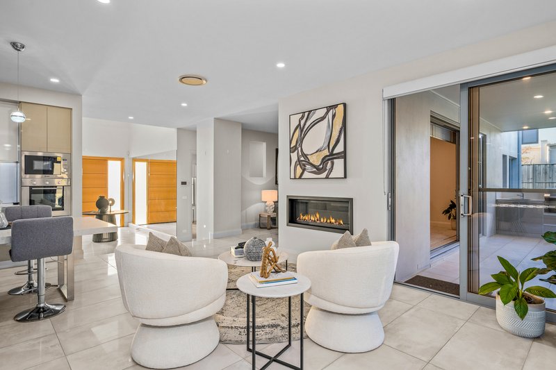 Photo - 23 Cedar Cutters Way, Bella Vista NSW 2153 - Image 6