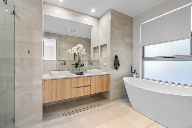 Photo - 23 Cedar Cutters Way, Bella Vista NSW 2153 - Image 16