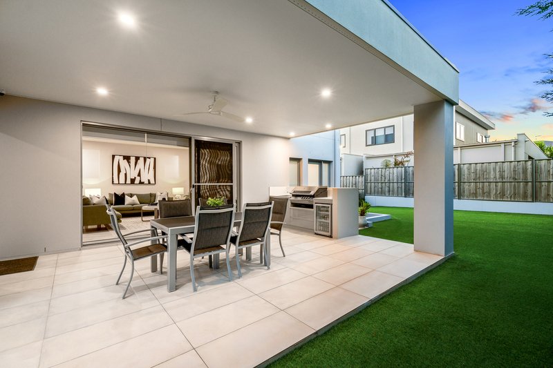 Photo - 23 Cedar Cutters Way, Bella Vista NSW 2153 - Image 19