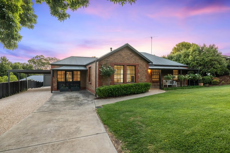 Photo - 23 Chapman Crescent, Mount Barker SA 5251 - Image 3