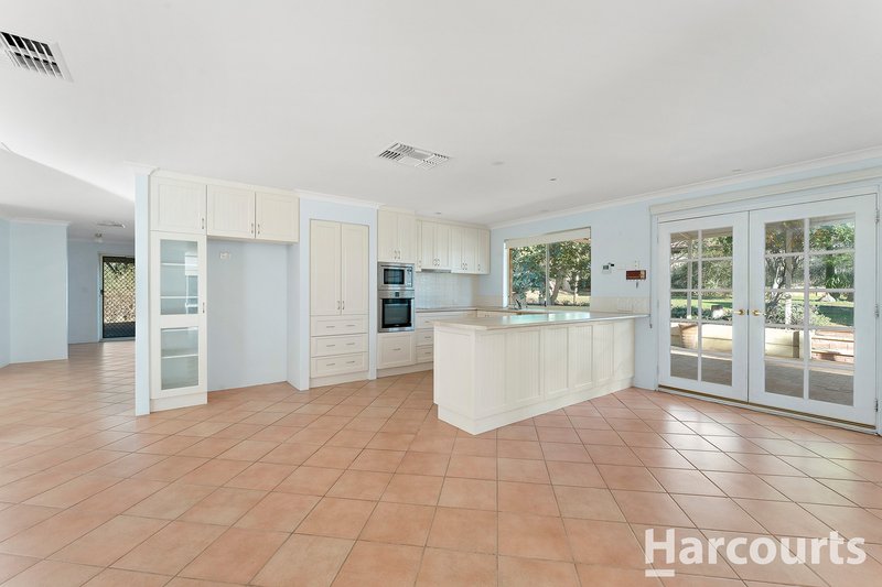 Photo - 23 Chapman Road, Dawesville WA 6211 - Image 4