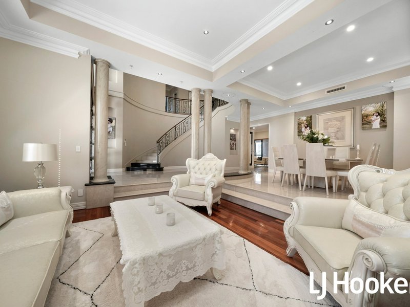 Photo - 23 Cherrywood Avenue, Dianella WA 6059 - Image 5