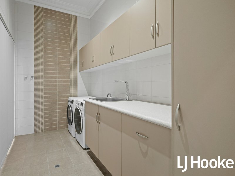Photo - 23 Cherrywood Avenue, Dianella WA 6059 - Image 12
