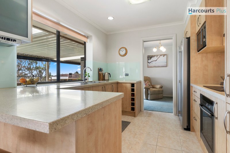 Photo - 23 Cherub Street, Hallett Cove SA 5158 - Image 7