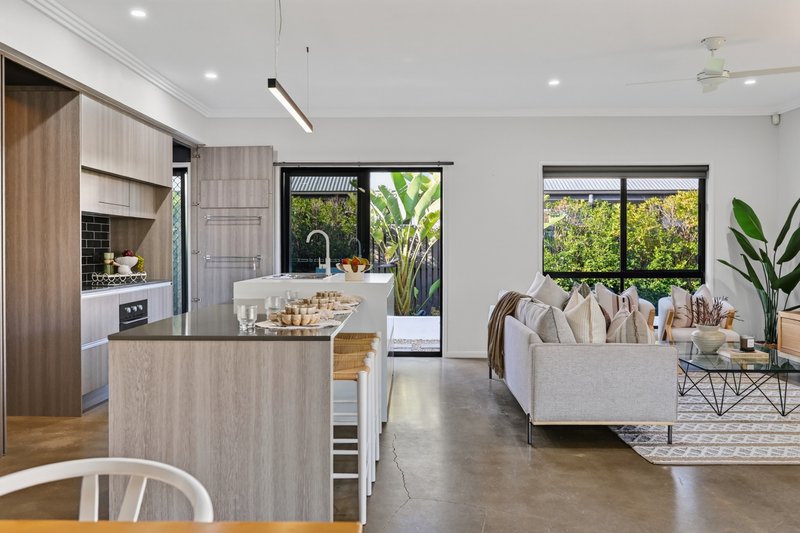 Photo - 23 Chimene Lane, Burdell QLD 4818 - Image 4