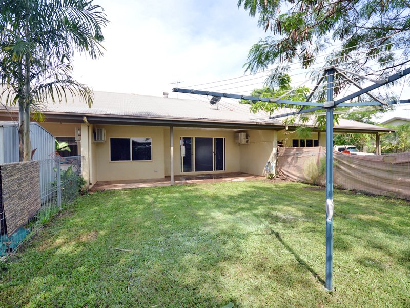 Photo - 2/3 Christie Avenue, Nanum QLD 4874 - Image 2