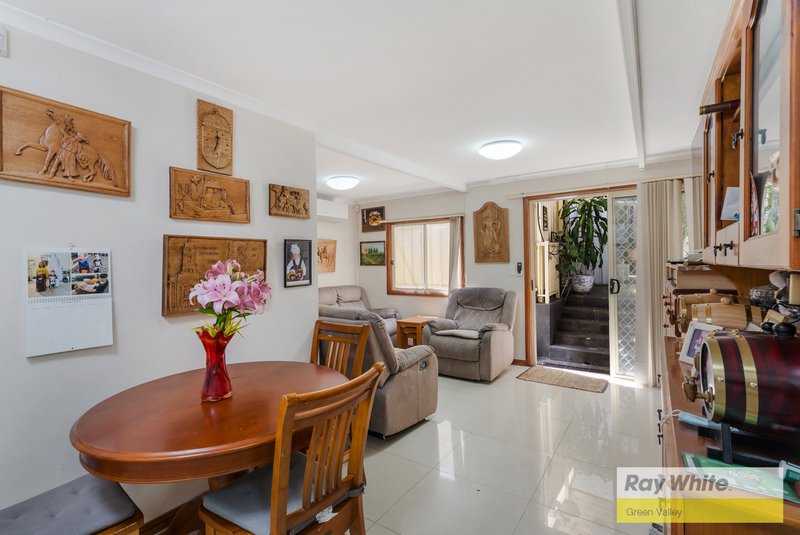 Photo - 2/3 Claremont Crescent, Hinchinbrook NSW 2168 - Image 20