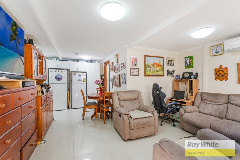 Photo - 2/3 Claremont Crescent, Hinchinbrook NSW 2168 - Image 21