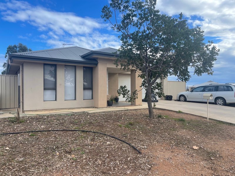 Photo - 23 Clarke Street, Wallaroo SA 5556 - Image 3