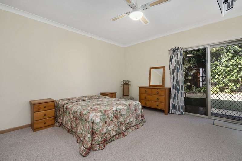 Photo - 23 Clipper St , Bongaree QLD 4507 - Image 11