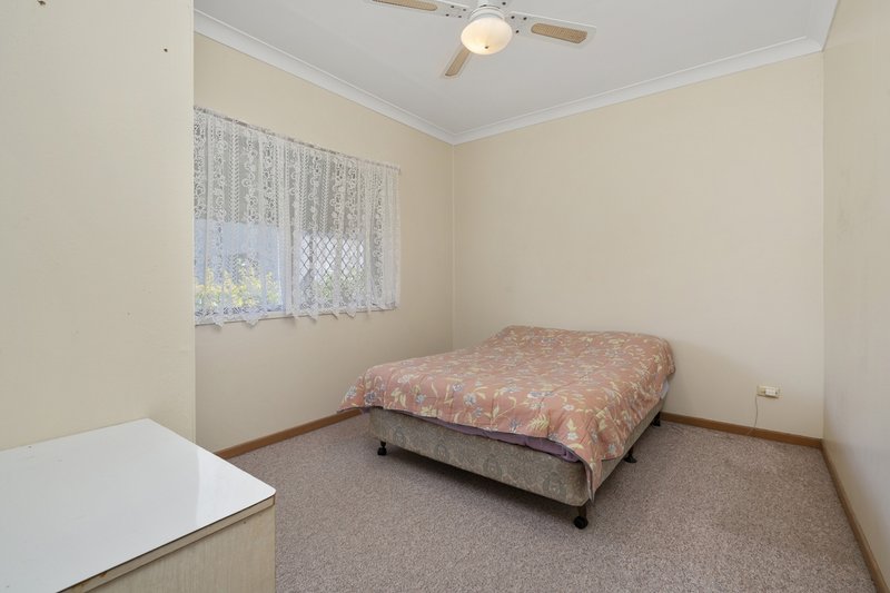 Photo - 23 Clipper St , Bongaree QLD 4507 - Image 12