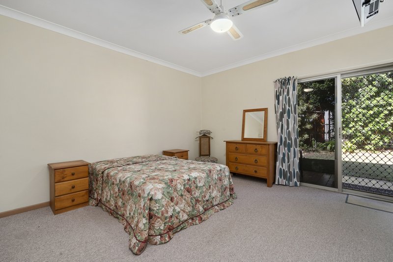 Photo - 23 Clipper St , Bongaree QLD 4507 - Image 11