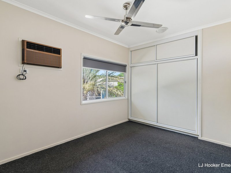 Photo - 23 Colleen Avenue, Emerald QLD 4720 - Image 8