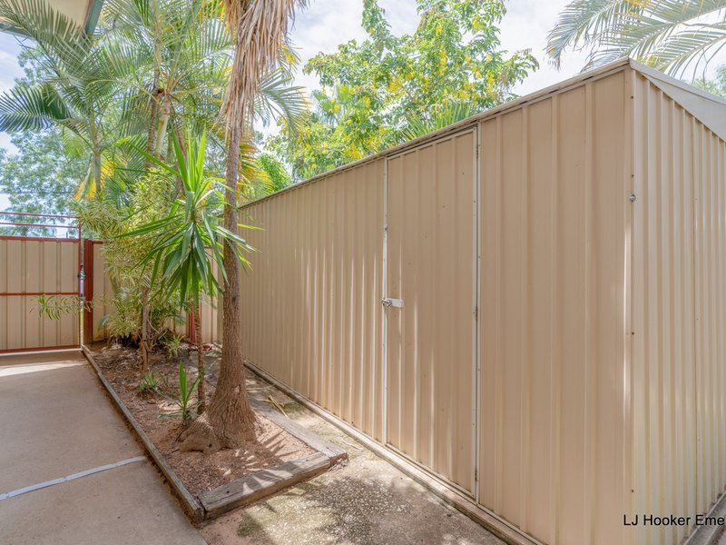 Photo - 23 Colleen Avenue, Emerald QLD 4720 - Image 19