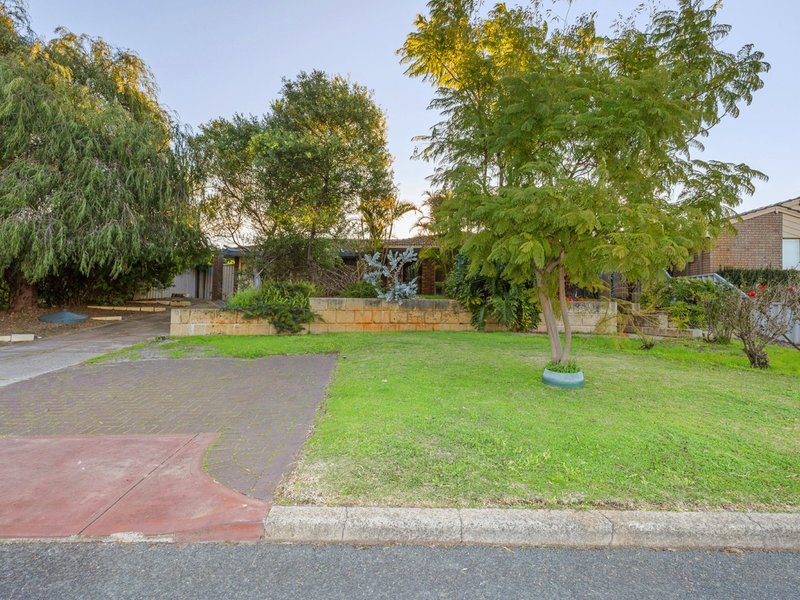 23 Collinson Way, Leeming WA 6149