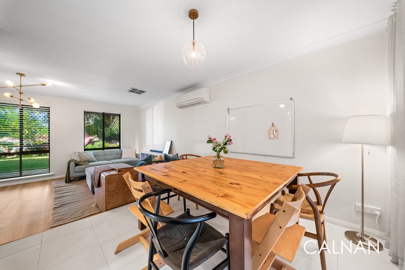Photo - 23 Collinson Way, Leeming WA 6149 - Image 6