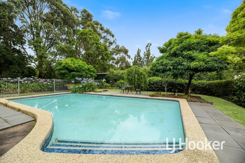 Photo - 23 Collison Road, Cranbourne East VIC 3977 - Image 5