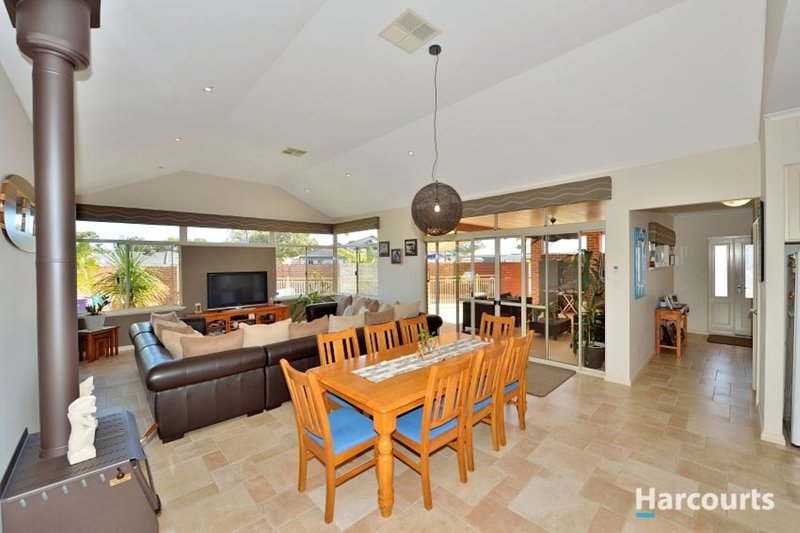 Photo - 23 Conebush Circle, Falcon WA 6210 - Image 4