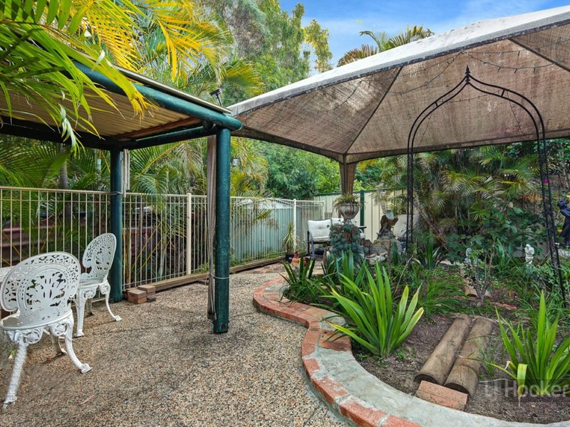 Photo - 23 Conifer Street, Hillcrest QLD 4118 - Image 4