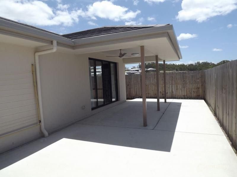 Photo - 23 Conjola Crescent, Upper Coomera QLD 4209 - Image 2