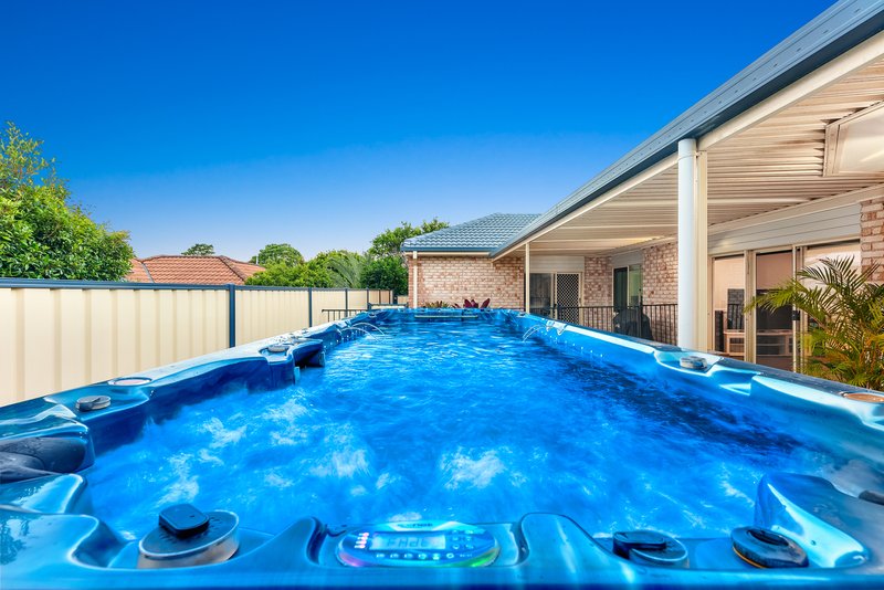 Photo - 23 Cooksland Crescent, North Lakes QLD 4509 - Image 3